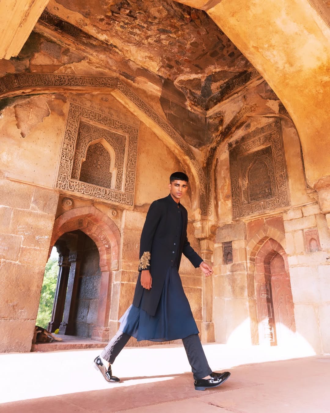 Luxury-Aligned Photoshoots That Bring Your Vision to Life.